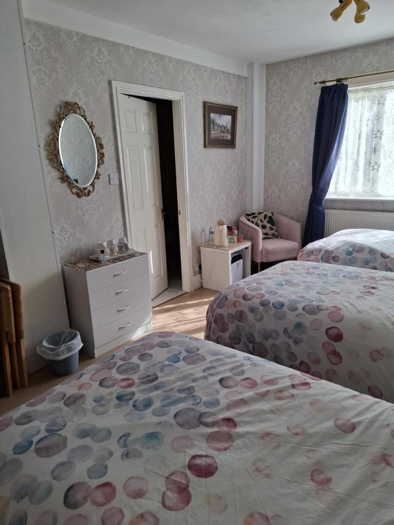 Sportsmans Lodge Bed And Breakfast Amlwch Cameră foto