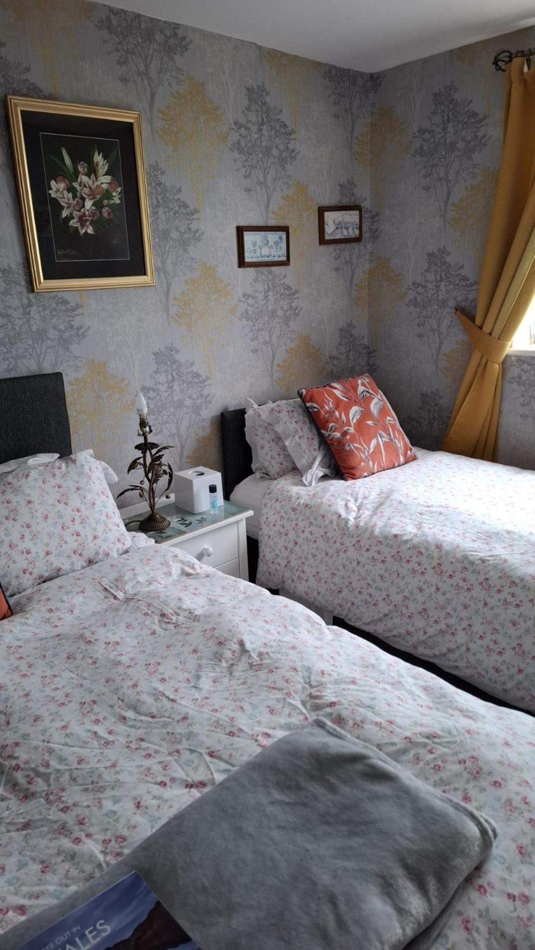 Sportsmans Lodge Bed And Breakfast Amlwch Cameră foto